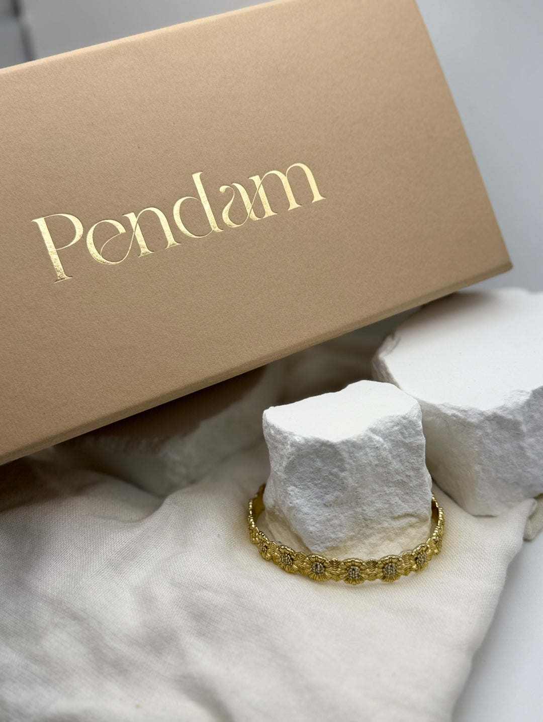 Solaris Bloom Bracelet